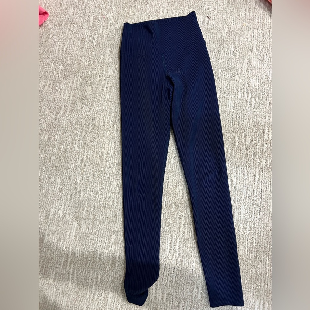 BEACH RIOT LEGGINGS